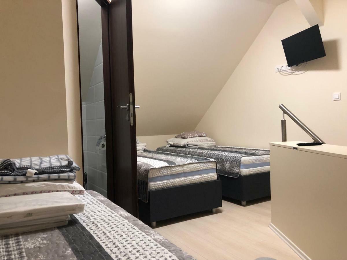 Beachfront Studio Apartman Aparthotel Balatonfůzfő Buitenkant foto